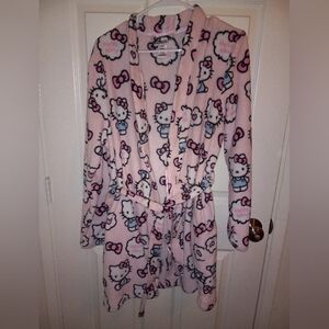 Hello kitty robe